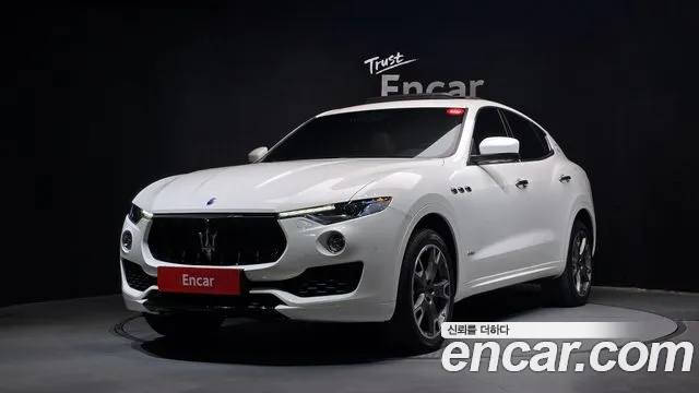 Maserati Levante 2018 — photo 1