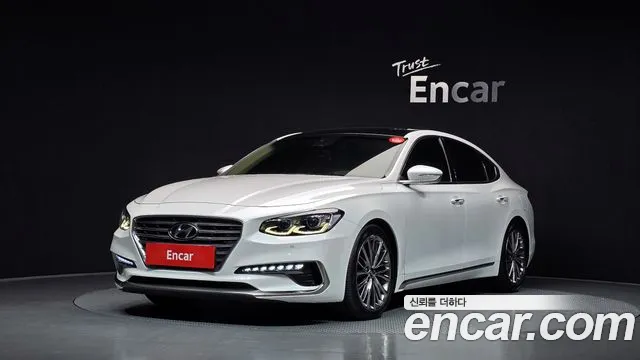 Hyundai Grandeur 2017 — photo 1