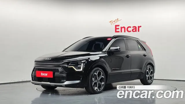 Kia Niro 2023 — photo 1