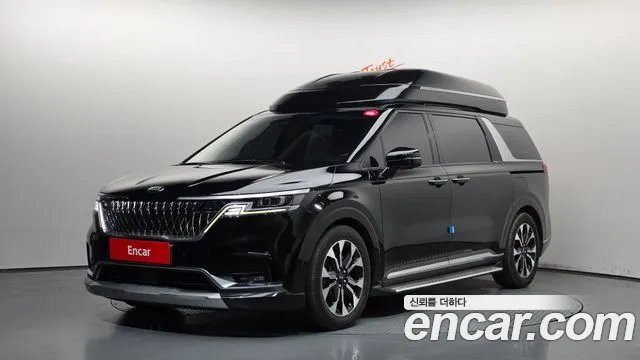 Kia Canival 2021 — photo 1