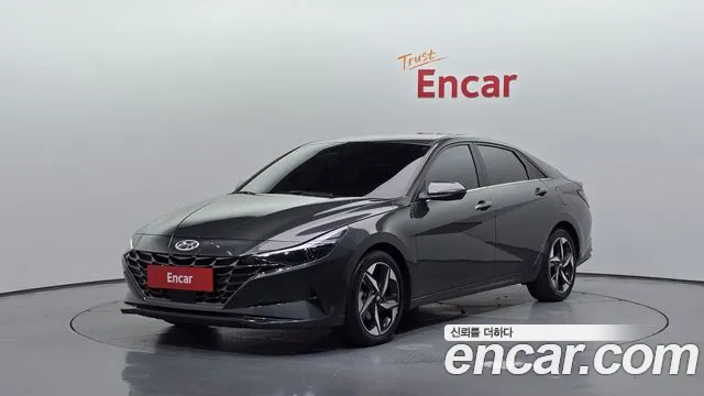 Hyundai AVANTE 2021 — photo 1