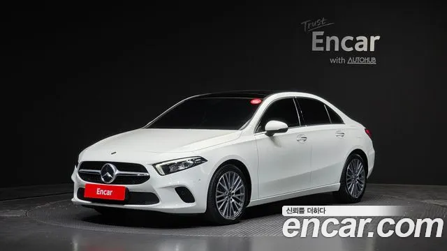 Mercedes-Benz A-Class 2021 — photo 1