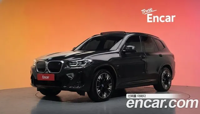 BMW iX3 2024 — photo 1