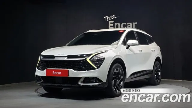 Kia Sportage 2023 — photo 1