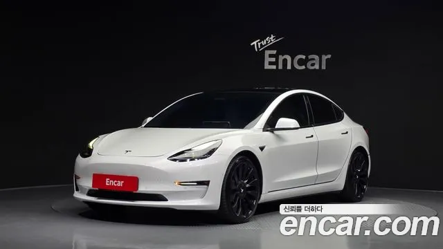 Tesla Model 3 2020 — photo 1