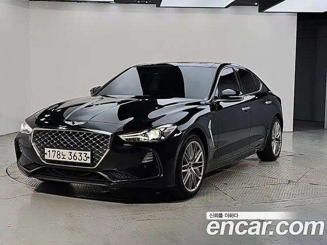 Genesis G70 2019 — photo 1