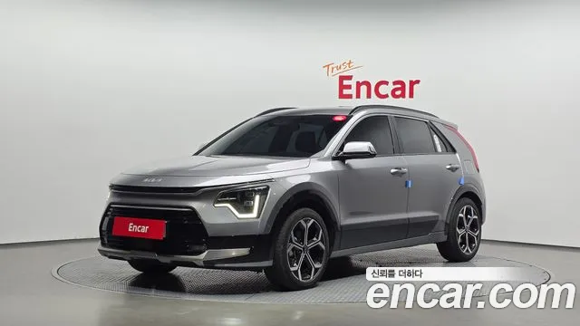 Kia Niro 2024 — photo 1