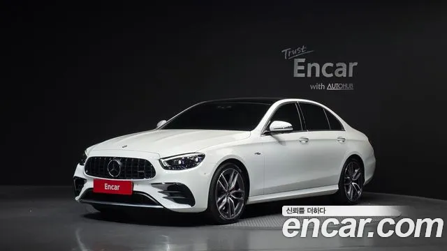 Mercedes-Benz E-Class 2021 — photo 1