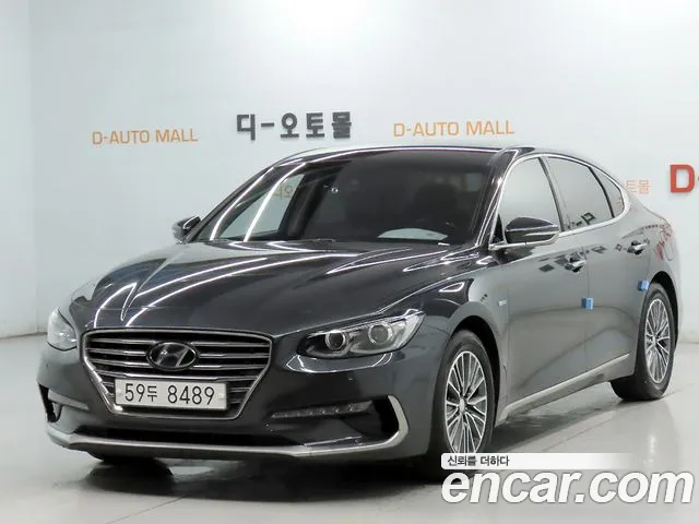 Hyundai Grandeur 2018 — photo 1
