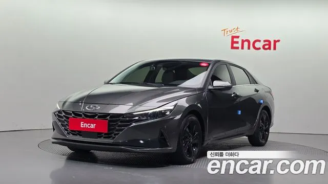 Hyundai AVANTE 2023 — photo 1