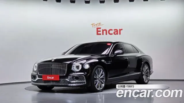 Bentley Flying Spur 2022 — photo 1