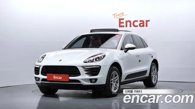 Porsche Macan 2017 — photo 1