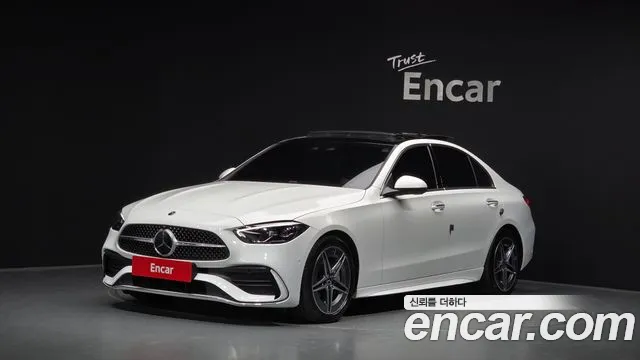 Mercedes-Benz C-Class 2025 — photo 1