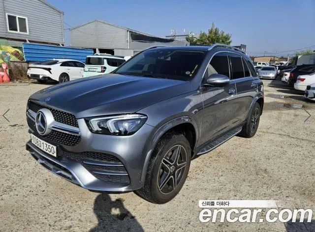 Mercedes-Benz GLE-Class 2019 — photo 1