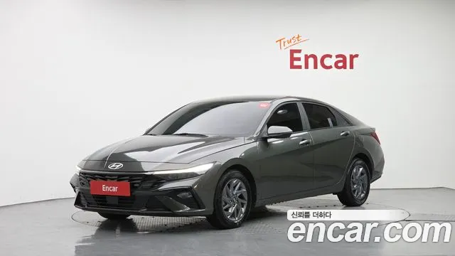 Hyundai AVANTE 2024 — photo 1