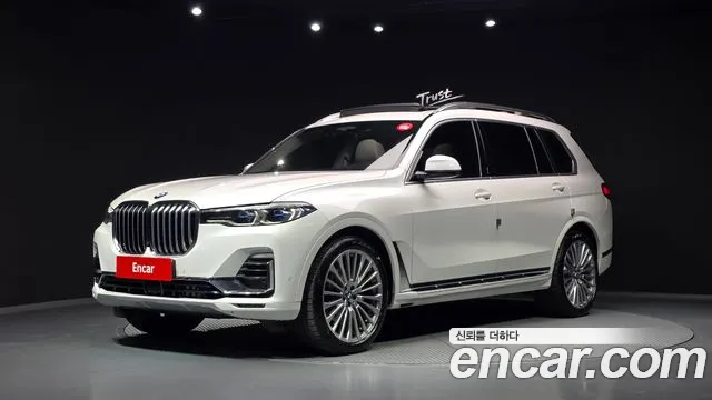 BMW X7 2022 — photo 1