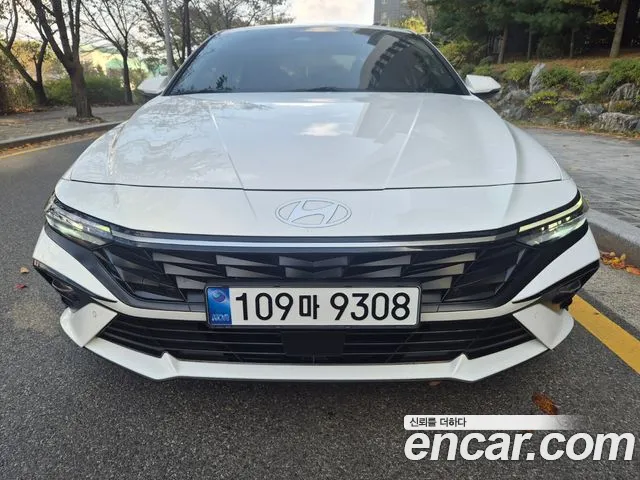 Hyundai AVANTE 2024 — photo 1