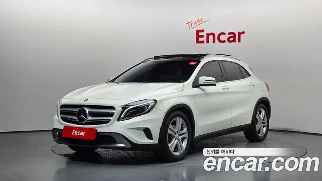 Mercedes-Benz GLA-Class 2016 — photo 1