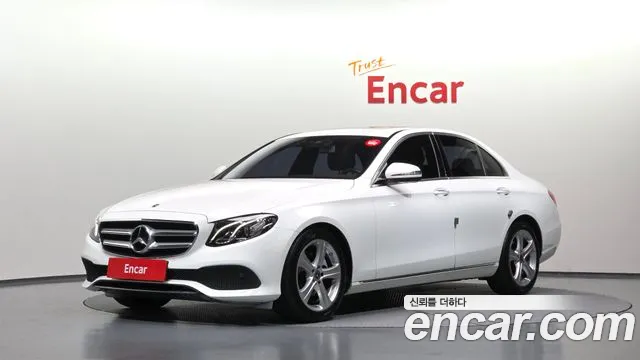 Mercedes-Benz E-Class 2018 — photo 1