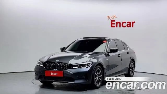 BMW 3-Series 2019 — photo 1
