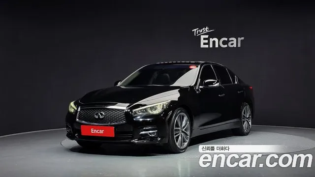Infiniti Q50 2016 — photo 1