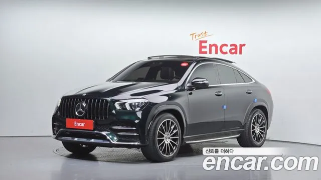 Mercedes-Benz GLE-Class 2022 — photo 1