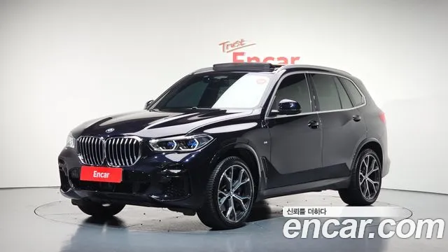 BMW X5 2022 — photo 1
