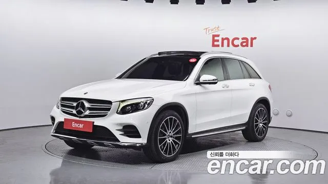 Mercedes-Benz GLC-Class 2019 — photo 1