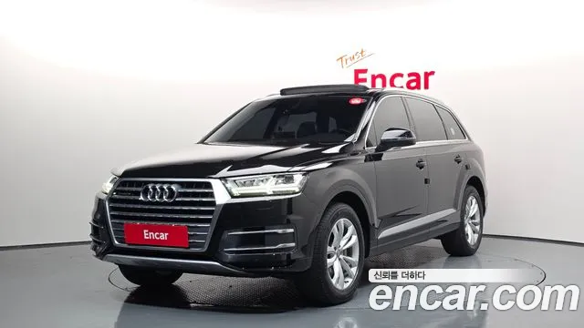 Audi Q7 2019 — photo 1