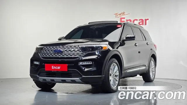 Ford Explorer 2020 — photo 1