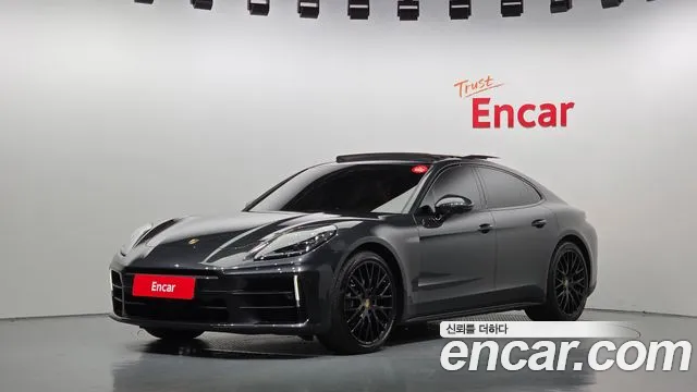 Porsche Panamera 2024 — photo 1