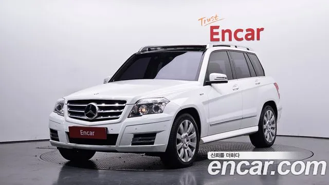 Mercedes-Benz GLK-Class 2010 — photo 1