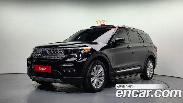 Ford Explorer 2020 — photo 1
