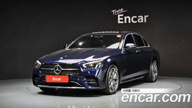 Mercedes-Benz E-Class 2021 — photo 1