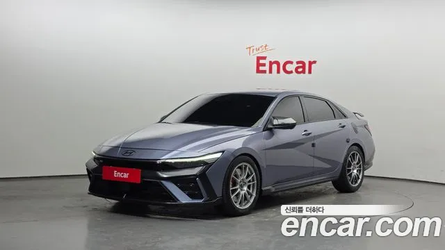 Hyundai AVANTE 2024 — photo 1