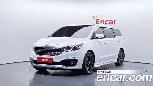 Kia Canival 2015 — photo 1