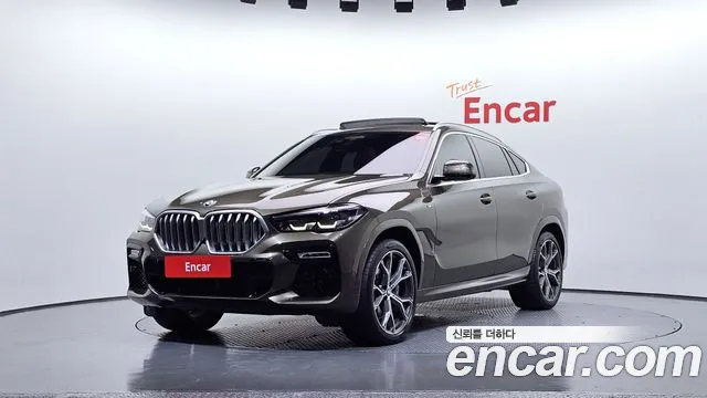 BMW X6 2021 — photo 1
