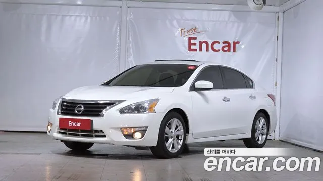 Nissan Altima 2013 — photo 1