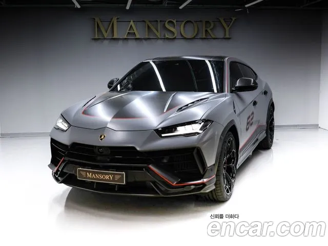 Lamborghini Urus 2023 — photo 1