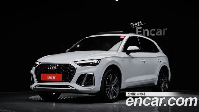 Audi Q5 2021 — photo 1