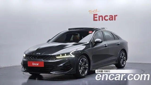 Kia K5 2021 — photo 1