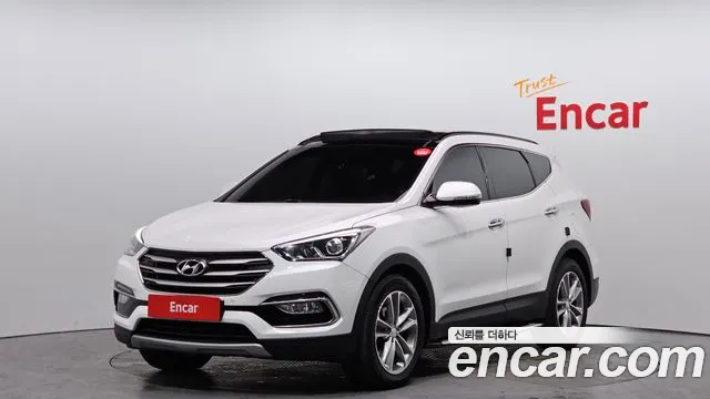 Hyundai Santafe 2016 — photo 1