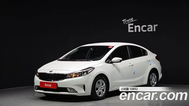 Kia K3 2018 — photo 1
