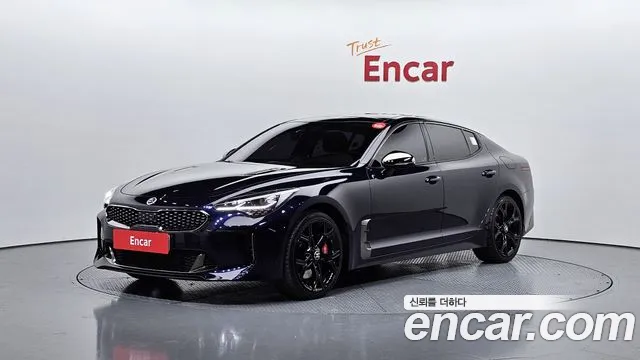 Kia Stinger 2019 — photo 1