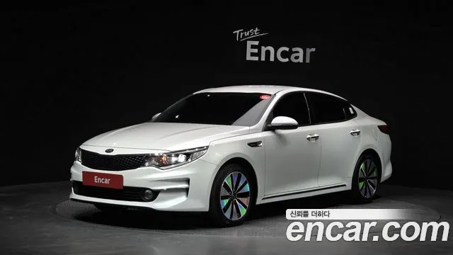 Kia K5 2016 — photo 1