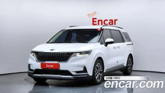 Kia Canival 2021 — photo 1