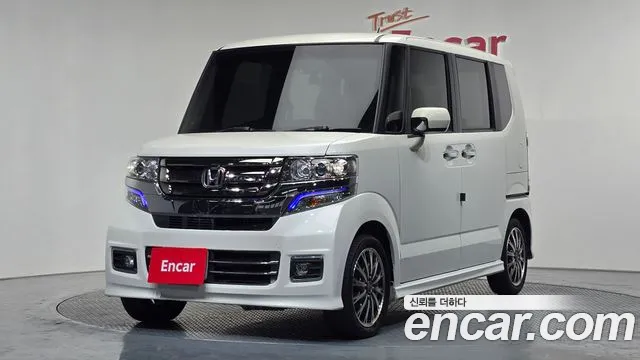 Honda N-BOX 2016 — photo 1