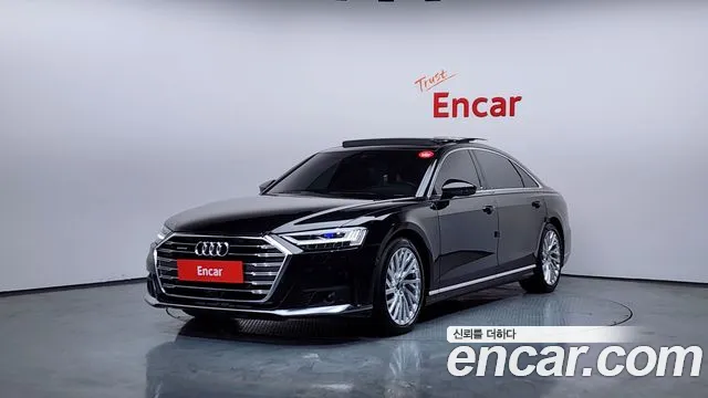 Audi A8 2021 — photo 1