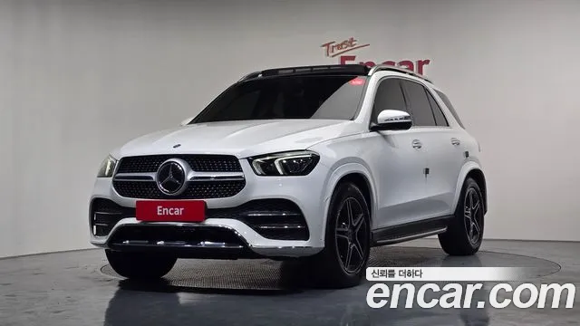 Mercedes-Benz GLE-Class 2020 — photo 1