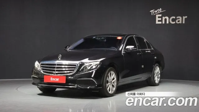 Mercedes-Benz E-Class 2018 — photo 1
